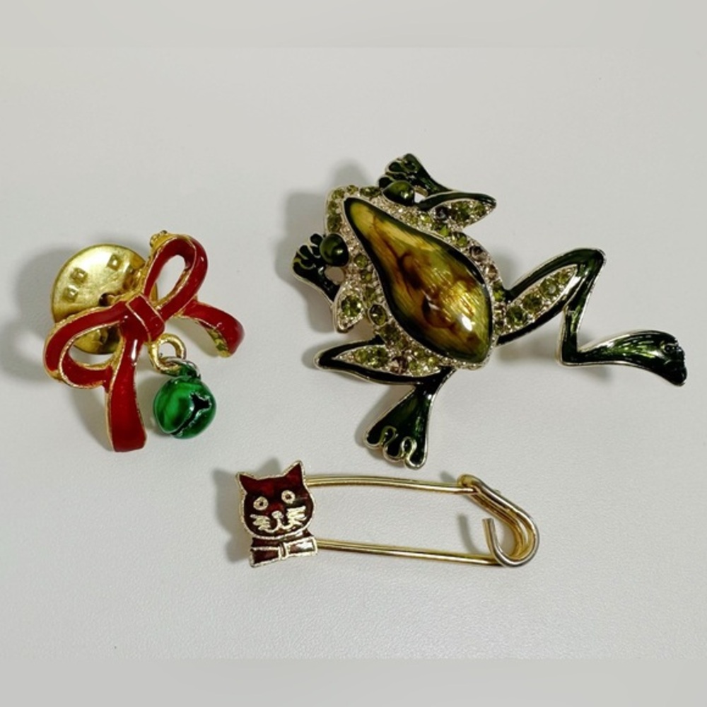 Bundle of 3 Pin Brooches